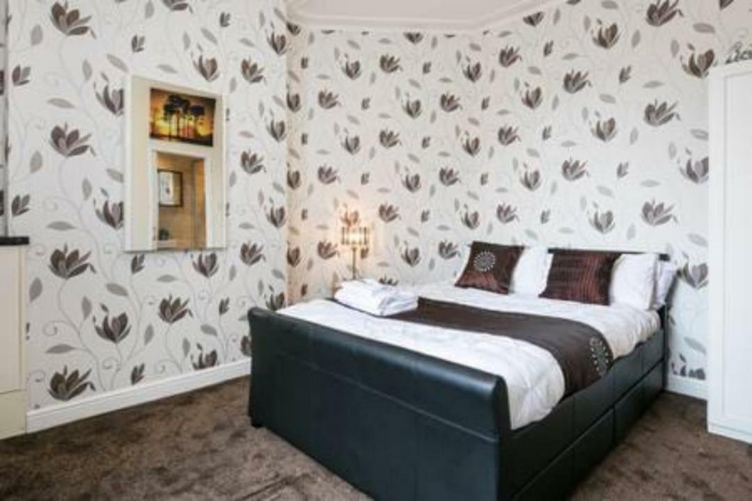 Richflo Holiday Rentals Manchester Exterior foto